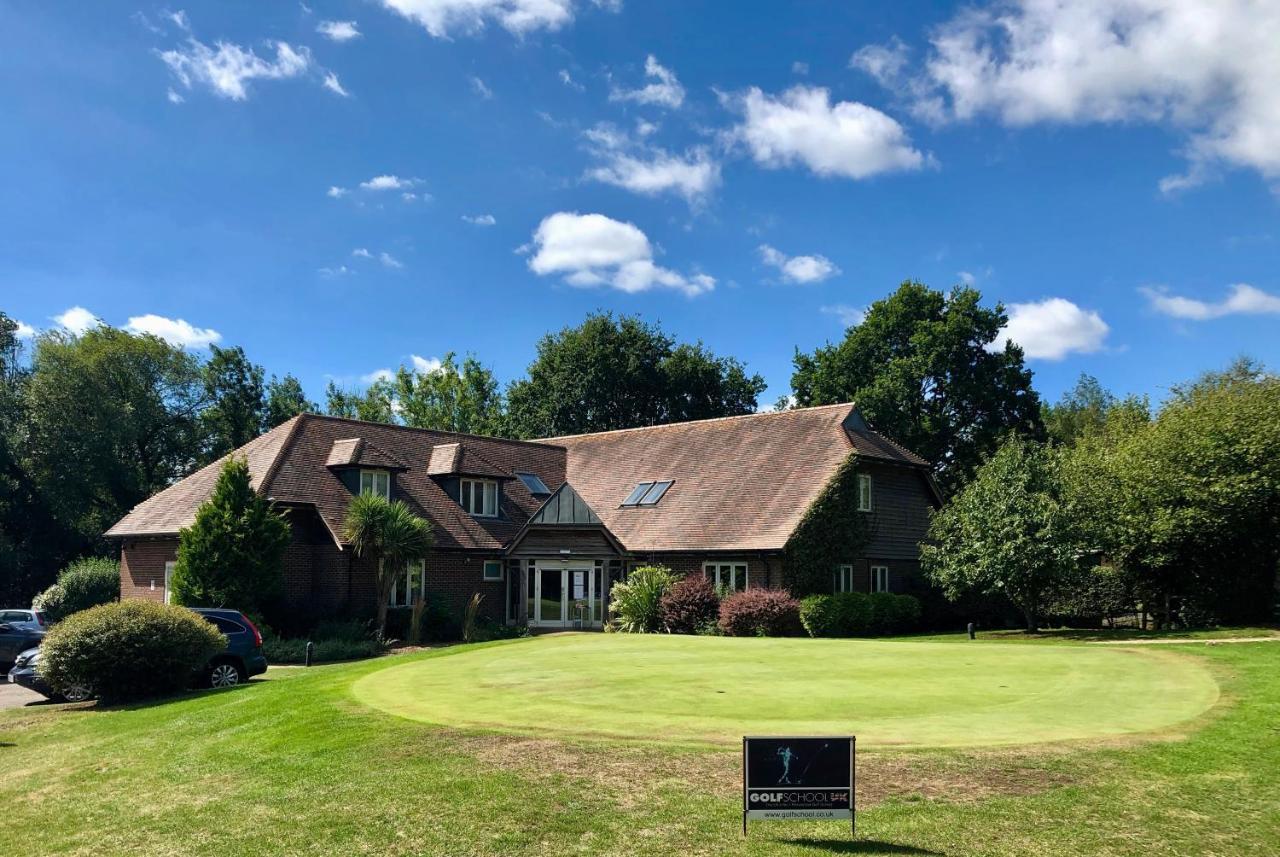 Sedlescombe Golf Hotel Eksteriør billede