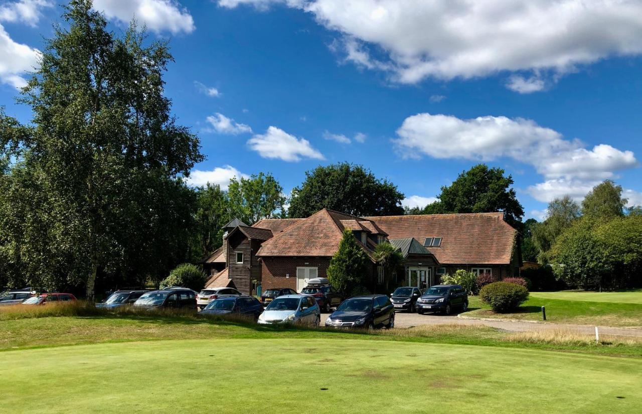 Sedlescombe Golf Hotel Eksteriør billede